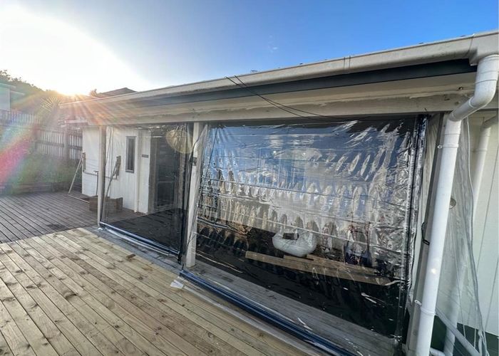  at 72 Kervil Avenue, Te Atatu Peninsula, Waitakere City, Auckland