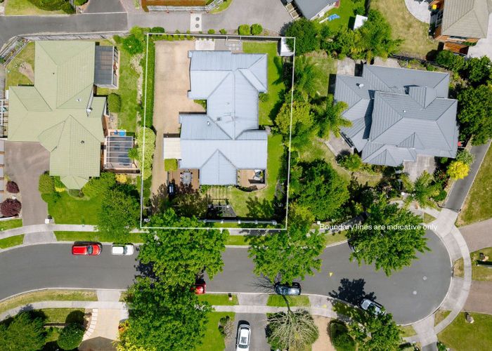  at 37 Canaandale Drive, Flagstaff, Hamilton