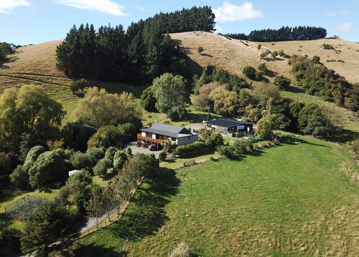  at 26 Dickson Street, Macandrew Bay, Dunedin