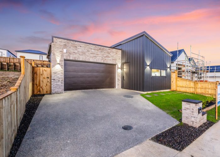  at 16 Bannockburn Road, Opaheke, Papakura, Auckland