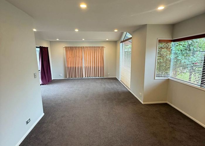  at 3 Jan Higgins Place, Golflands, Manukau City, Auckland