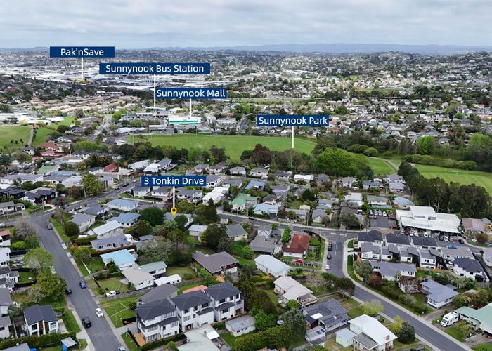  at 3 Tonkin Drive, Sunnynook, North Shore City, Auckland