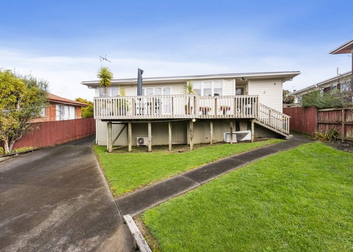  at 6 Alton Terrace, Pakuranga Heights, Auckland