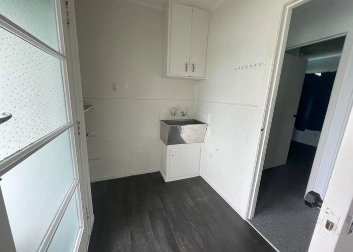  at 10 Celia Place, Mangere East, Manukau City, Auckland