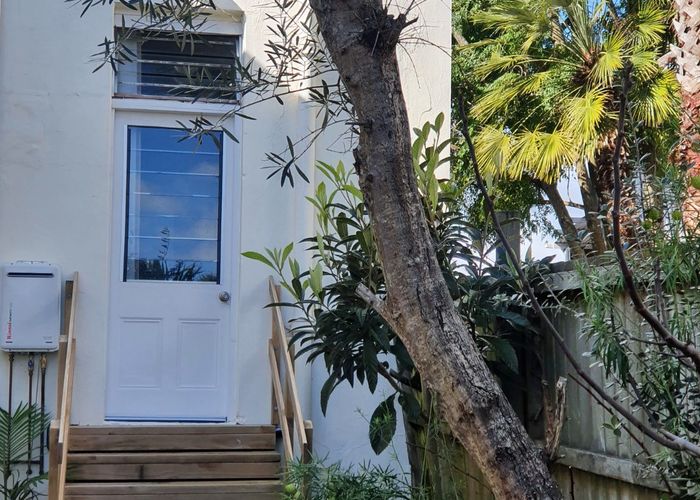  at 89 Vauxhall, Devonport, North Shore City, Auckland