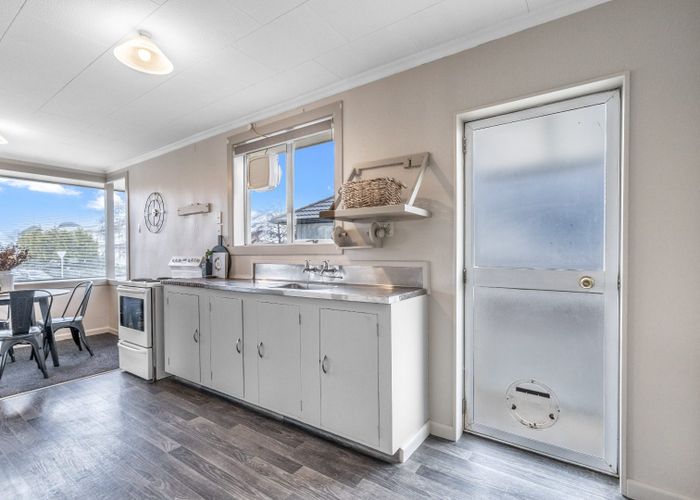  at 18 Lyon Street, Glengarry, Invercargill, Southland