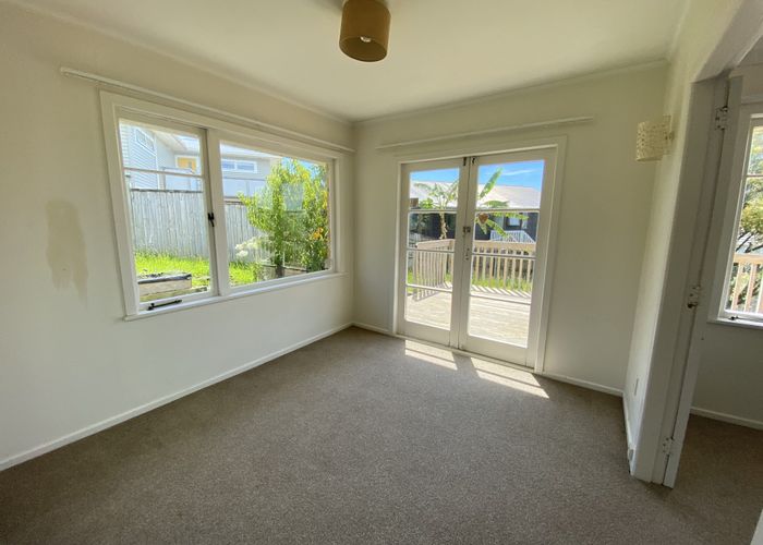  at 5 Potiki Place, Glen Innes, Auckland City, Auckland