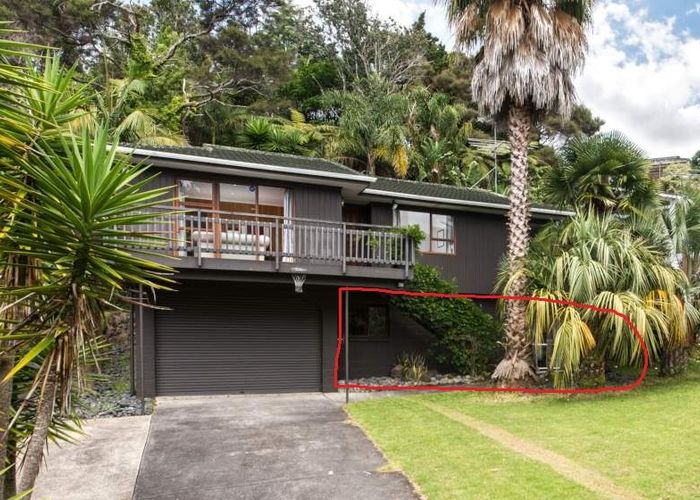  at Minor/86 Ayton Drive, Totara Vale, North Shore City, Auckland