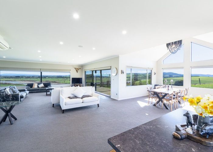  at 1521 Dipton-Winton Highway, Winton, Southland, Southland