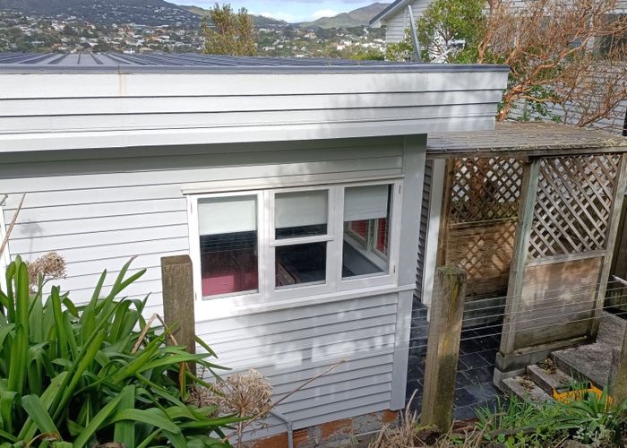 at 121 Pembroke Road, Northland, Wellington, Wellington