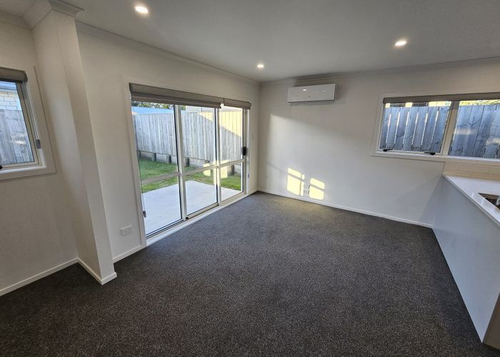  at 2/103 Bruce Avenue, Glenview, Hamilton, Waikato