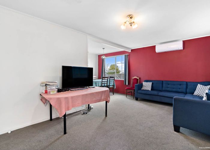  at 2/307 Weymouth Road, Weymouth, Auckland