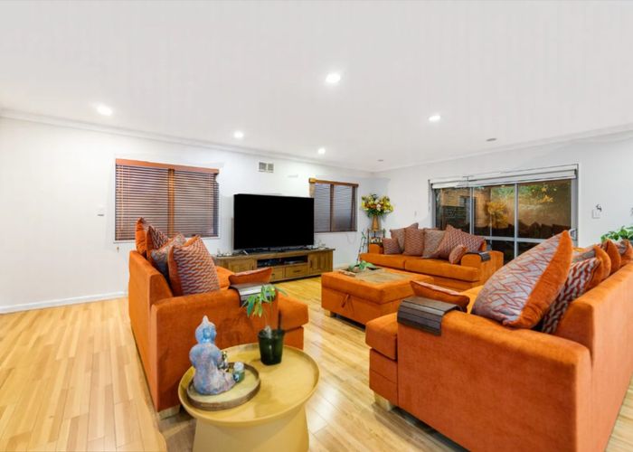  at 20 Viera Drive, Flat Bush, Manukau City, Auckland
