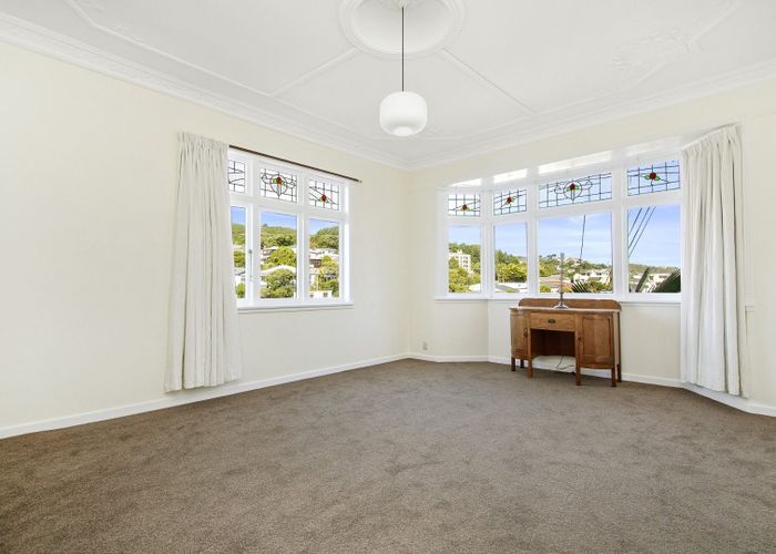  at Downstairs/8 Akatea Street, Berhampore, Wellington, Wellington