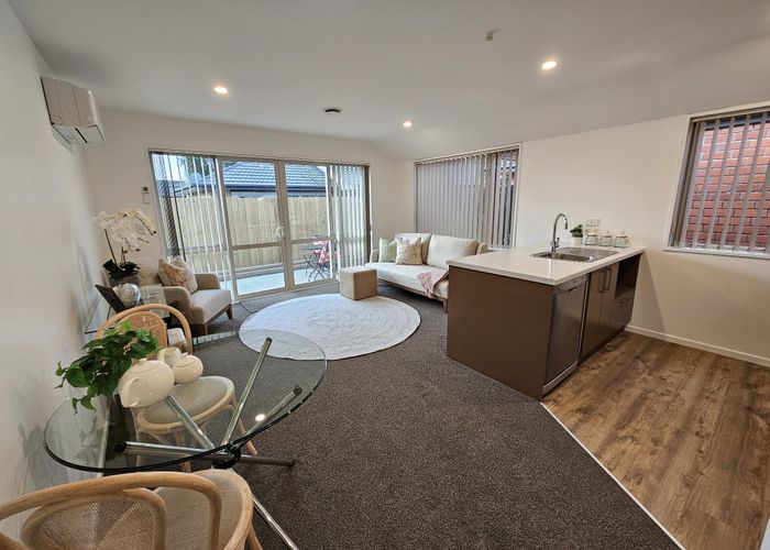  at 8C Mortlake Street, Islington, Christchurch