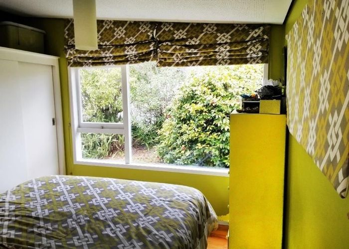  at 10 Paramu Avenue, Birkdale, North Shore City, Auckland