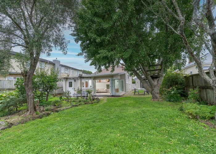  at 75 Gribblehirst Road, Sandringham, Auckland City, Auckland