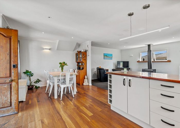  at 245 Metcalfe Road, Ranui, Auckland