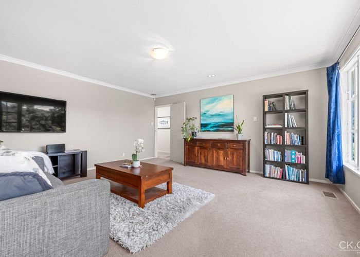 at 14 Chichester Drive, Pinehaven, Upper Hutt