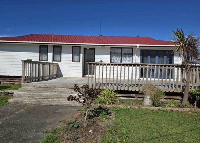 at 52 Kowhai Avenue, Kaiaua, Franklin, Auckland