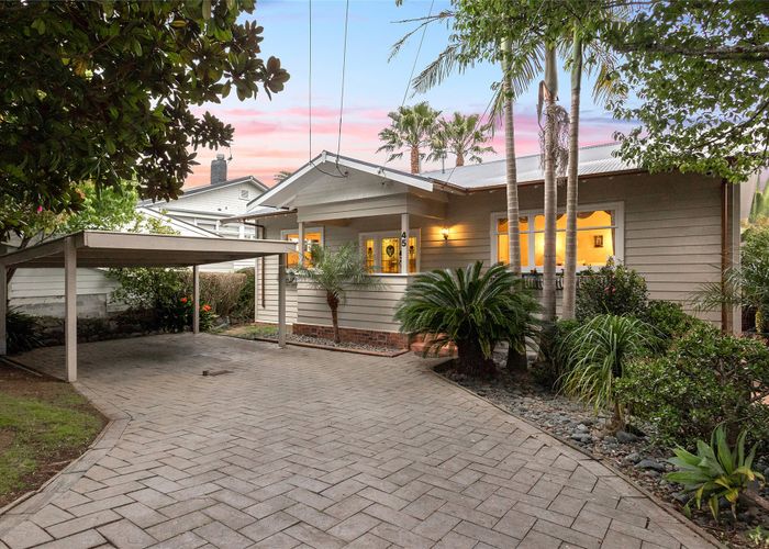 Free property data for 45 Allendale Road, Mount Albert, Auckland