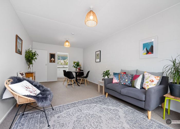  at 44I Whites Line West, Woburn, Lower Hutt