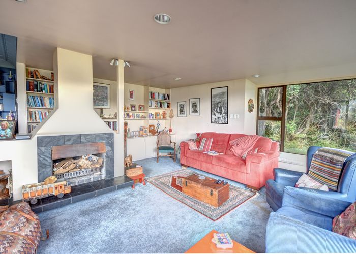  at 3 Howard Street, Macandrew Bay, Dunedin