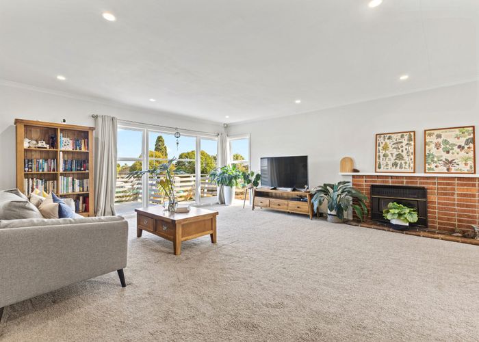  at 1/14 Reeves Road, Pakuranga, Auckland