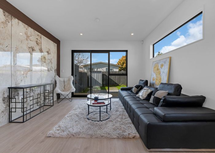  at 6E Fellbrook Street, Manurewa, Manukau City, Auckland
