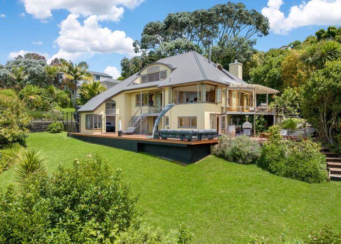  at 18 Peacock Street, Glendowie, Auckland