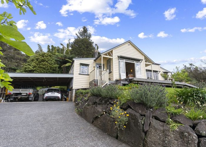  at 284 Forest Hill Road, Waiatarua, Auckland