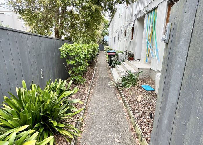  at 22/4 Spring St, Onehunga, Auckland City, Auckland