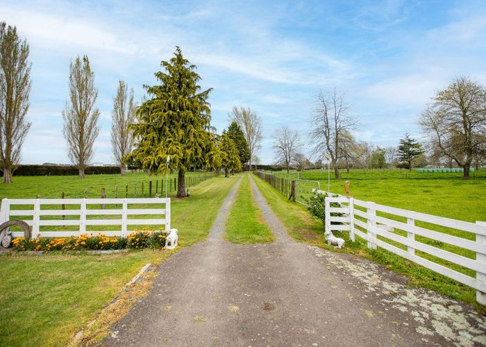  at 976 State Highway 26, Eureka, Hamilton