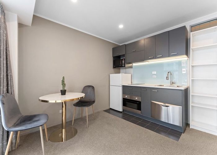  at 719/430 Queen Street, Auckland Central, Auckland