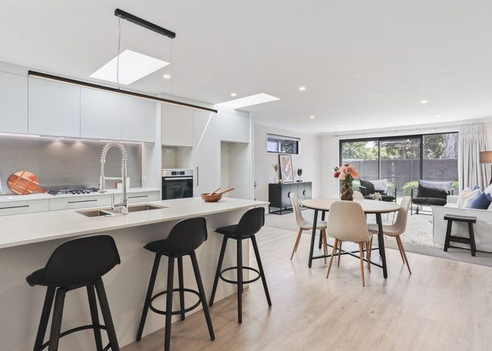  at 12 Horoeka Street, Avonhead, Christchurch City, Canterbury