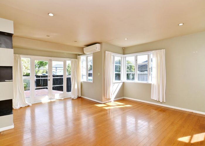  at 2 Davis Place, Woolston, Christchurch City, Canterbury