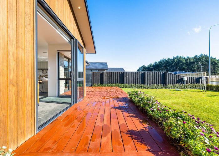  at 8 Plover Avenue, Amberley, Hurunui, Canterbury