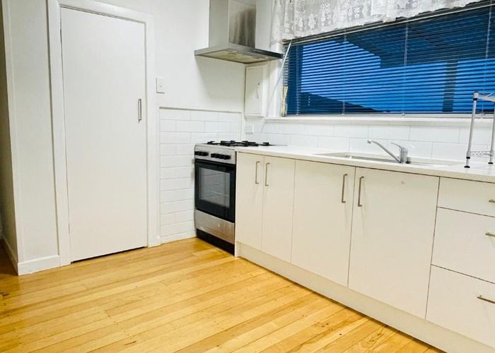  at 231 Hepburn road, Glendene, Waitakere City, Auckland