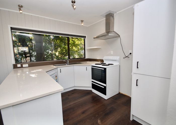  at 2/47 Flaxdale Street, Birkdale, North Shore City, Auckland