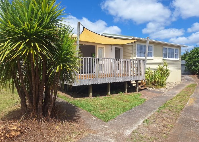 at 5 Simpson Road, Ranui, Auckland