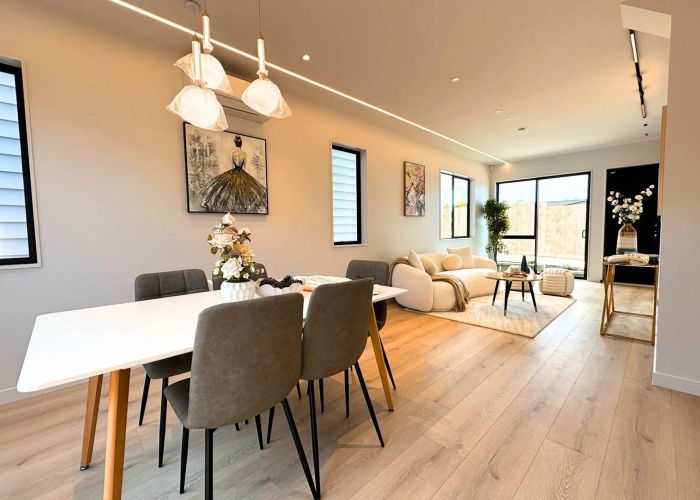  at 2/59 Howe Street, Howick, Manukau City, Auckland