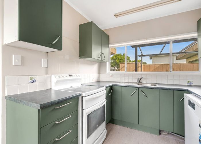  at 1/35 Vivian Wilson Drive, Eastern Beach, Auckland