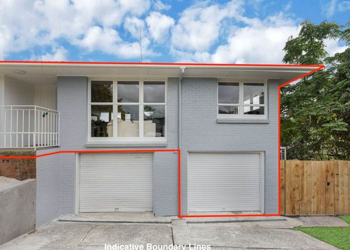  at 2/189 Whitney Street, Blockhouse Bay, Auckland