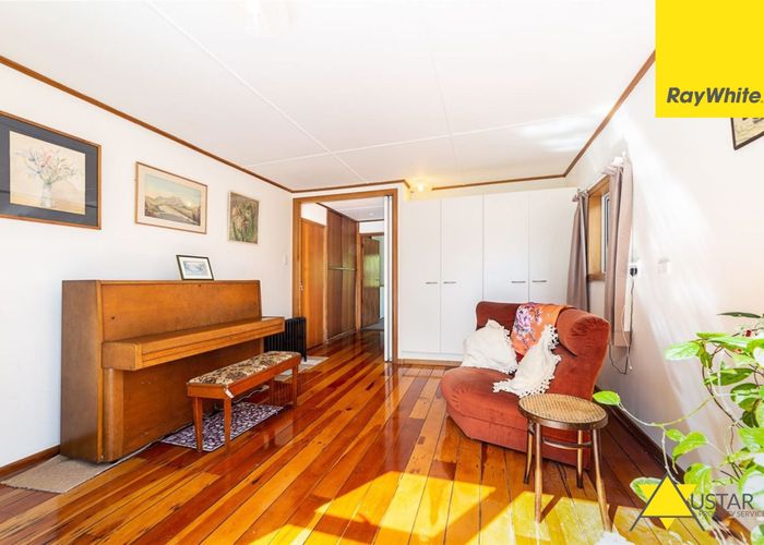  at 21 Karaka Street, New Lynn, Waitakere City, Auckland