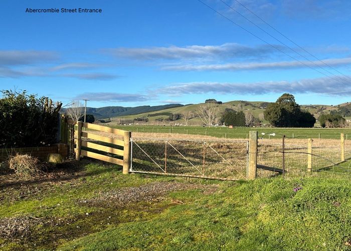  at 19 Cowper Street, Milton, Clutha, Otago