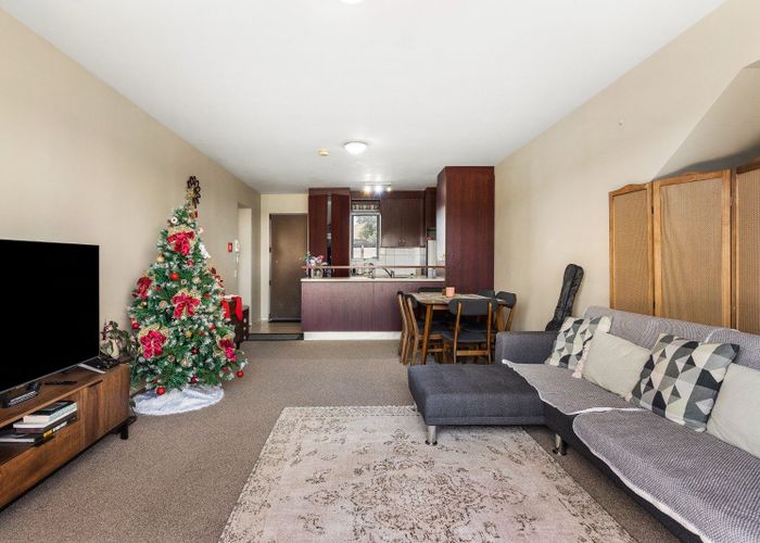  at 2/29 Haven Drive, East Tamaki, Manukau City, Auckland