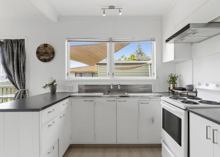  at 1252B Cameron Road, Gate Pa, Tauranga