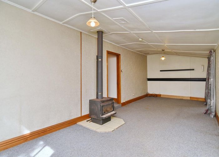  at 1401 Main North Road, Waikuku, Rangiora