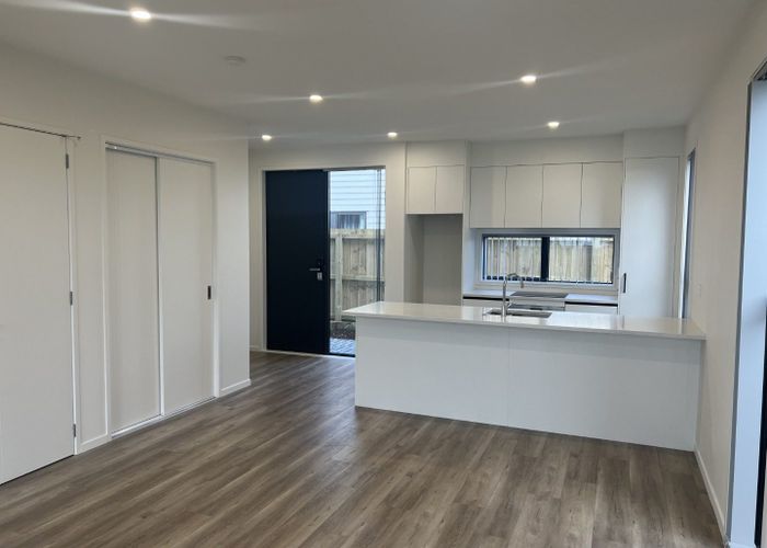  at 94D Swanson Road, Henderson, Auckland