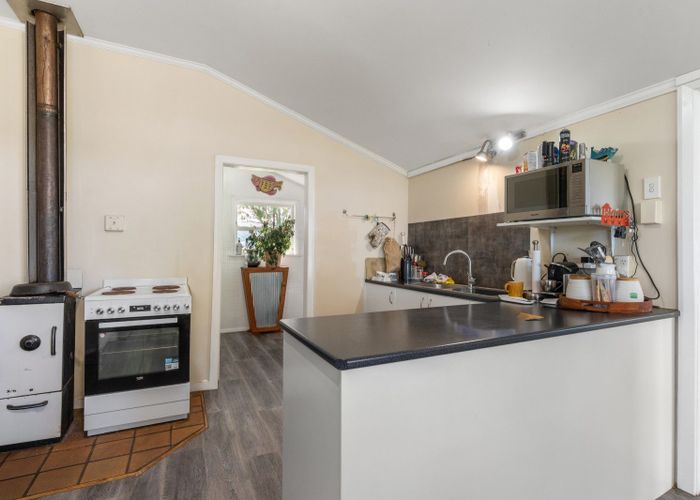  at 382 Dalefield Road, Carterton, Carterton, Wellington